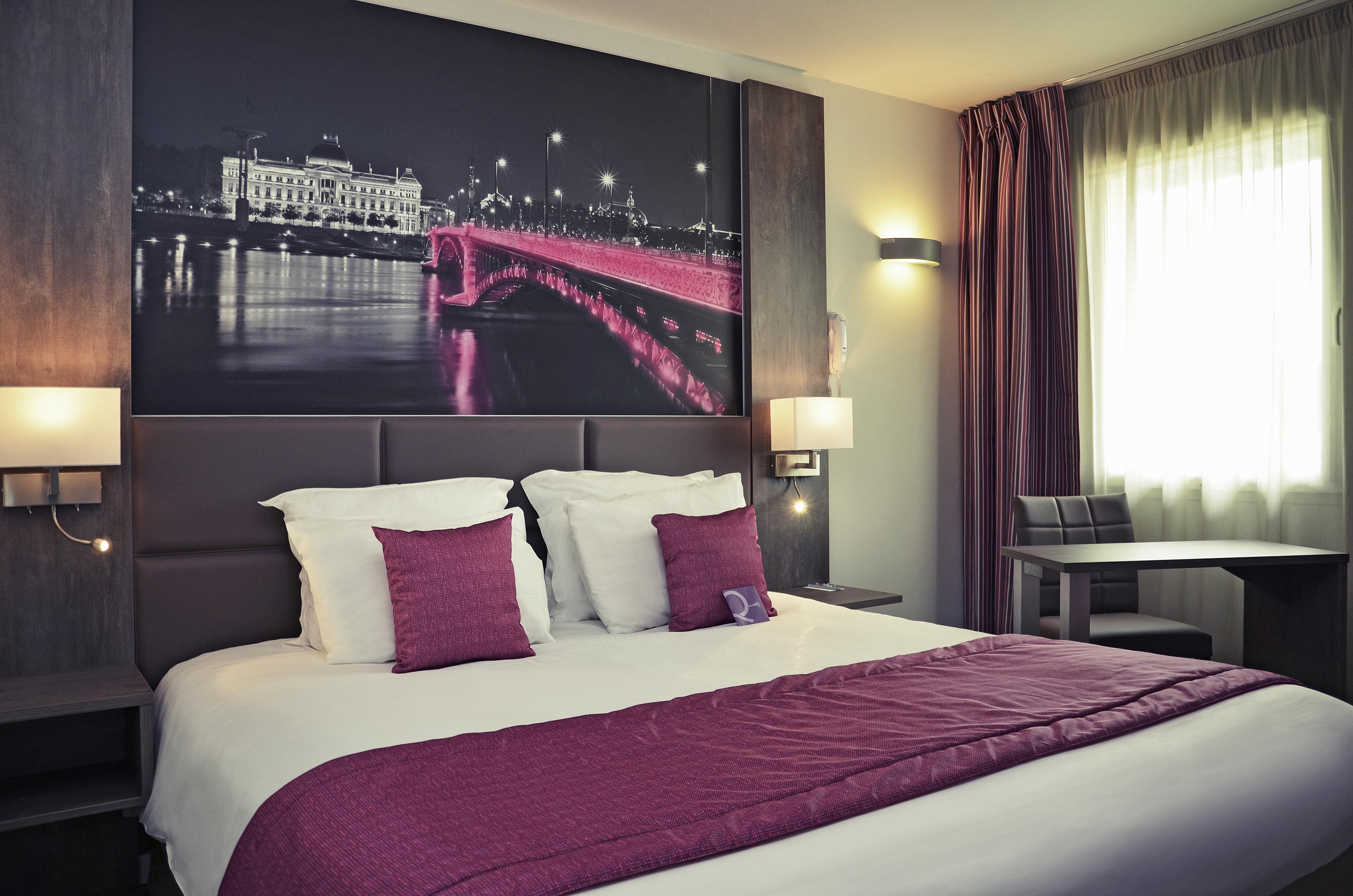 Mercure Lyon Est Chaponnay Exterior photo